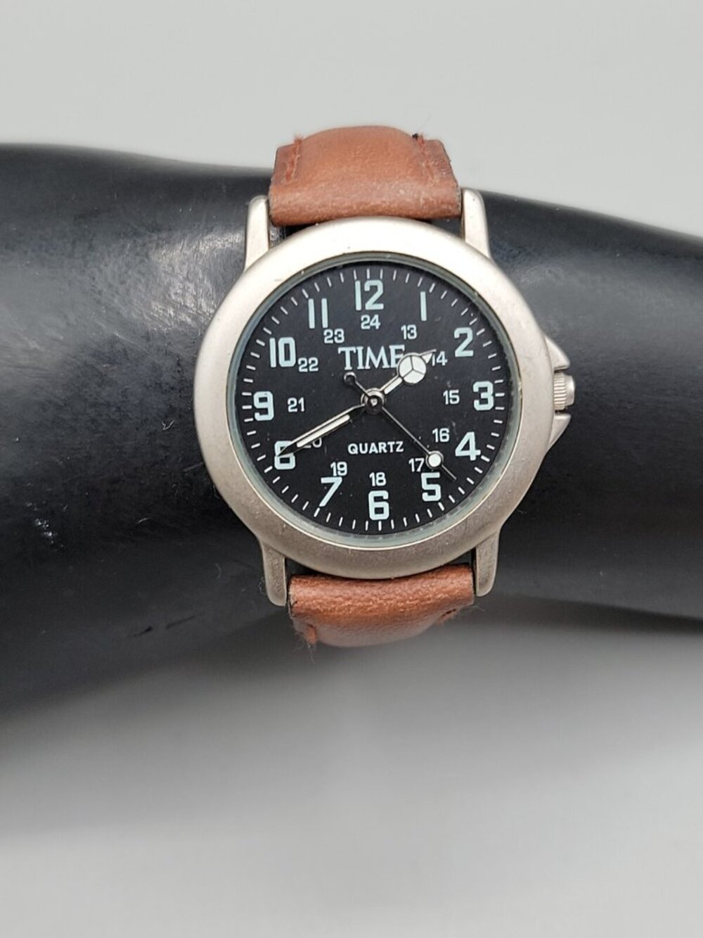 Time Magazine Quartz Watch Silver Tone Dial 33 mm 7" Brown Leather Band